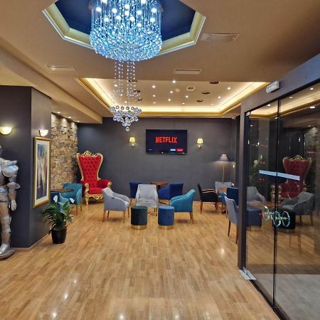 Queens Leriotis Hotel Piraeus Luaran gambar