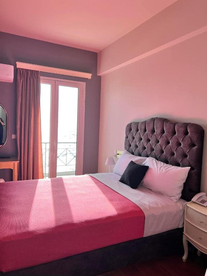 Queens Leriotis Hotel Piraeus Luaran gambar